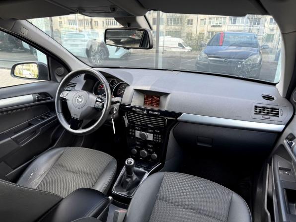 Opel Astra H Рестайлинг с пробегом 2008 года, цена 550 000 рублей, 155648 км, хэтчбек, Автокод Объявления