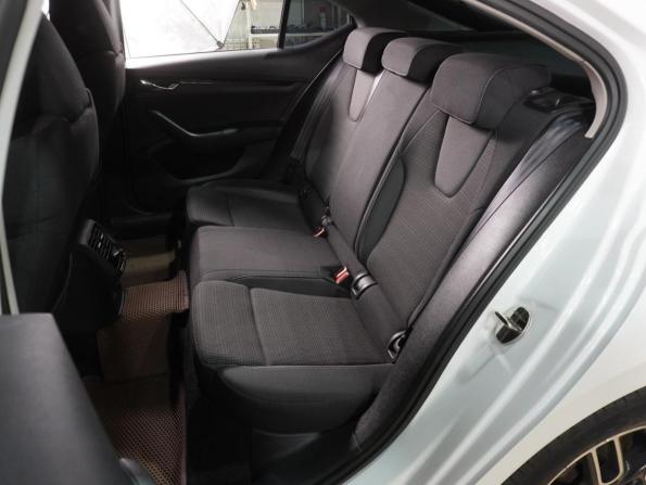 Skoda Octavia IV (A8) с пробегом 2021 года, цена 2 069 000 рублей, 173559 км, лифтбек, Автокод Объявления
