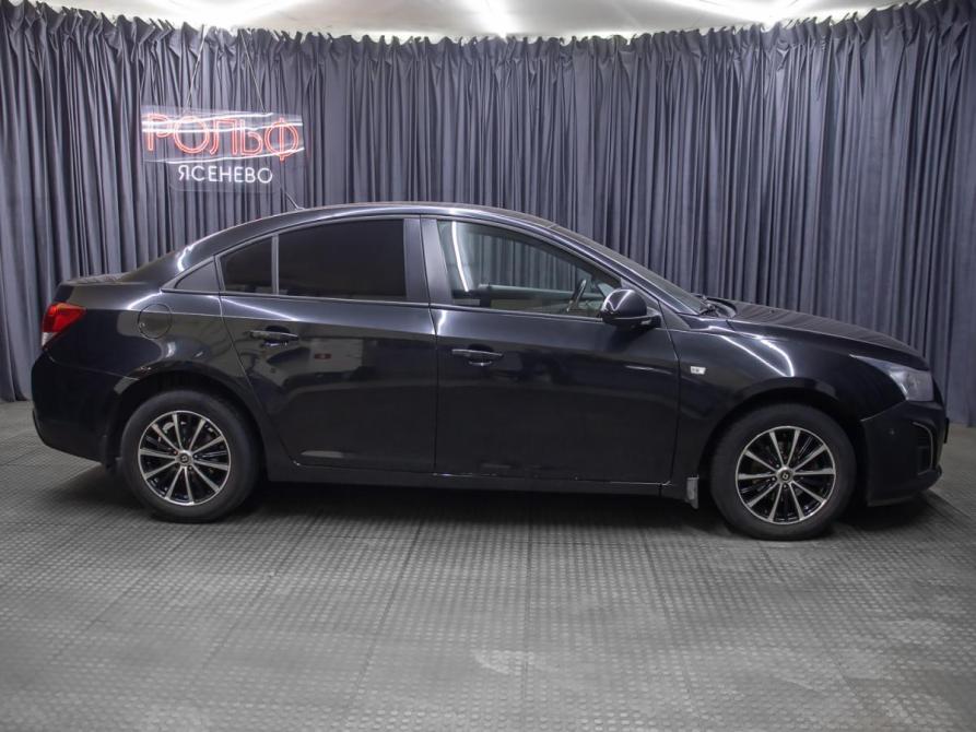 Chevrolet Cruze I Рестайлинг Москва  - изображение 4