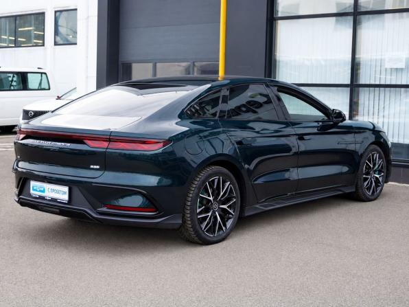 BYD Han I Рестайлинг с пробегом 2022 года, цена 3 535 000 рублей, 75800 км, седан, Автокод Объявления