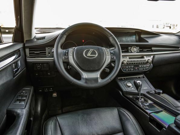 Lexus ES VI с пробегом 2013 года, цена 1 898 000 рублей, 156320 км, седан, Автокод Объявления
