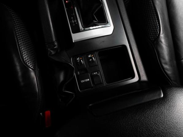 Toyota Land Cruiser Prado 150 Series с пробегом 2010 года, цена 3 099 000 рублей, 157999 км, внедорожник, Автокод Объявления
