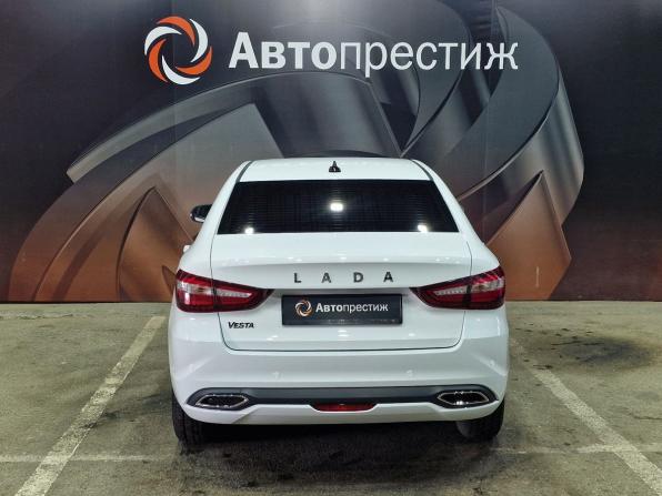 Lada (ВАЗ) Vesta I Рестайлинг (NG) с пробегом 2024 года, цена 990 000 рублей, 91000 км, седан, Автокод Объявления