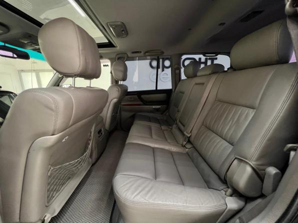 Toyota Land Cruiser 100 Series Рестайлинг 2 с пробегом 2006 года, цена 2 650 000 рублей, 300672 км, внедорожник, Автокод Объявления
