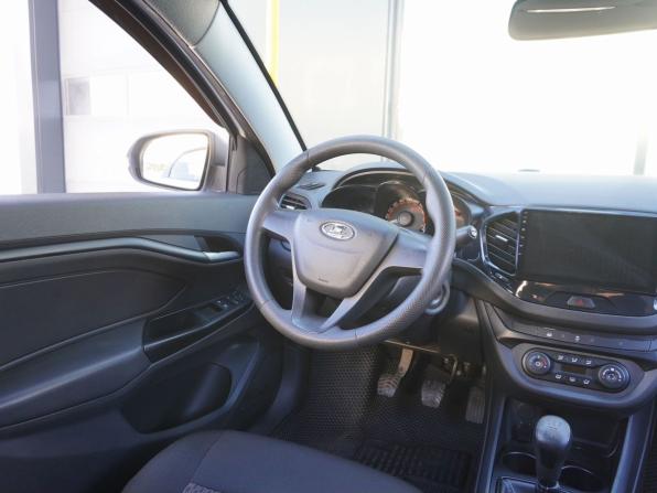 Lada (ВАЗ) Vesta I с пробегом 2021 года, цена 1 000 000 рублей, 150961 км, седан, Автокод Объявления