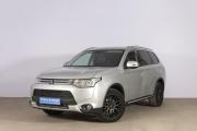 Mitsubishi Outlander II Рестайлинг Новосибирск  - изображение 23