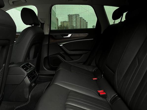 Audi A6 V (C8) с пробегом 2019 года, цена 3 248 400 рублей, 151481 км, универсал, Автокод Объявления