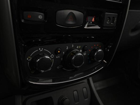 Nissan Terrano III (D10) с пробегом 2015 года, цена 1 164 000 рублей, 143813 км, внедорожник, Автокод Объявления