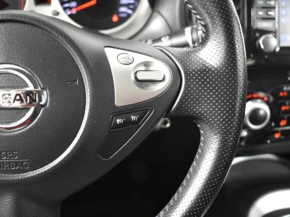 Nissan Juke I Рестайлинг с пробегом 2017 года, цена 1 648 900 рублей, 59487 км, внедорожник, Автокод Объявления
