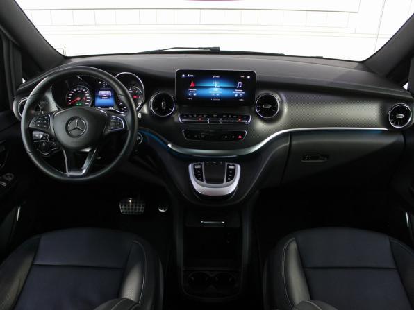 Mercedes-Benz V-Класс III (W447) Рестайлинг с пробегом 2021 года, цена 8 750 000 рублей, 16700 км, минивэн, Автокод Объявления