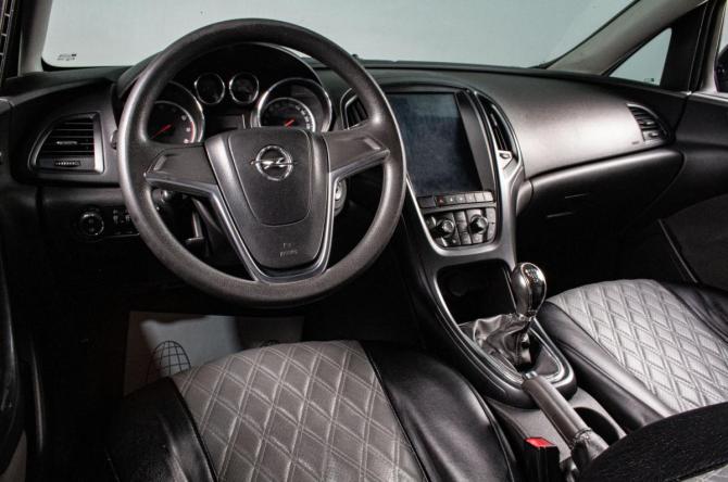 Opel Astra J с пробегом 2010 года, цена 599 000 рублей, 136000 км, хэтчбек, Автокод Объявления