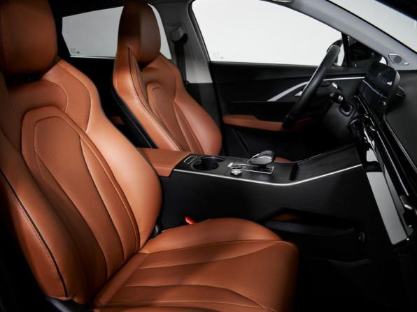 Omoda C5 I с пробегом 2023 года, цена 1 775 000 рублей, 36144 км, внедорожник, Автокод Объявления