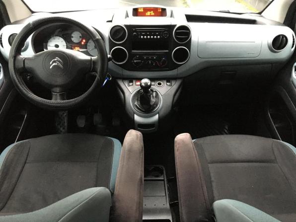 Citroen Berlingo II Рестайлинг с пробегом 2012 года, цена 449 000 рублей, 259873 км, минивэн, Автокод Объявления