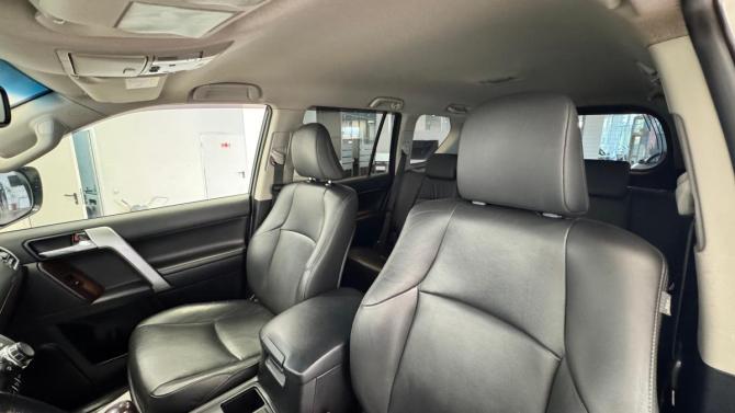 Toyota Land Cruiser Prado 150 Series Рестайлинг 1 с пробегом 2014 года, цена 3 150 000 рублей, 160000 км, внедорожник, Автокод Объявления