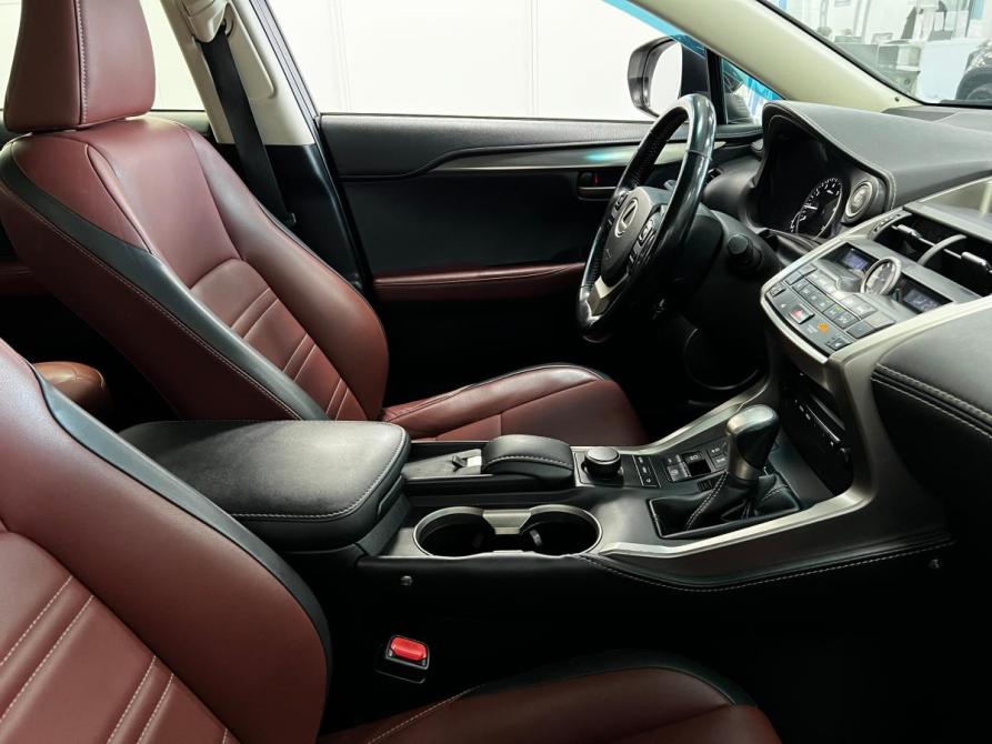 Lexus NX I Рестайлинг Казань  - изображение 16