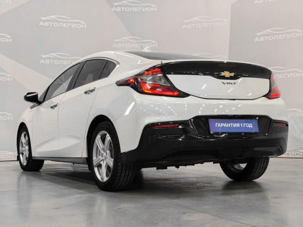 Chevrolet Volt II с пробегом 2016 года, цена 1 850 000 рублей, 129500 км, хэтчбек, Автокод Объявления