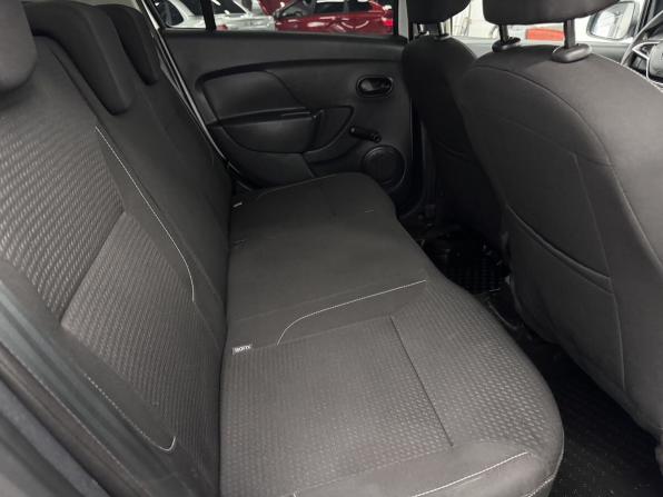 Renault Logan II Рестайлинг с пробегом 2022 года, цена 1 074 000 рублей, 117563 км, седан, Автокод Объявления