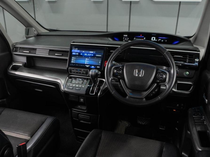 Honda Stepwgn V Рестайлинг Тюмень  - изображение 6