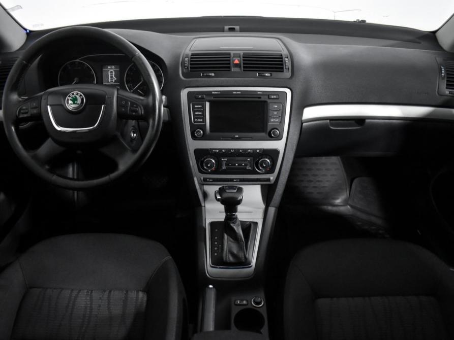 Skoda Octavia II (A5) Рестайлинг Санкт-Петербург  - изображение 15