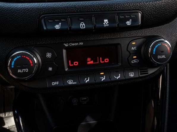 Kia Ceed II Рестайлинг с пробегом 2016 года, цена 1 470 000 рублей, 82965 км, универсал, Автокод Объявления