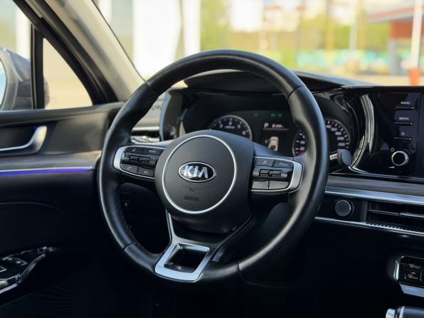 Kia K5 III с пробегом 2021 года, цена 2 700 000 рублей, 70682 км, седан, Автокод Объявления