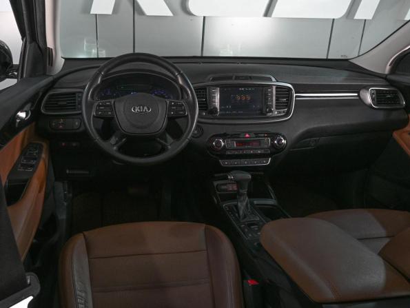 Kia Sorento III Prime Рестайлинг с пробегом 2018 года, цена 3 129 000 рублей, 128384 км, внедорожник, Автокод Объявления