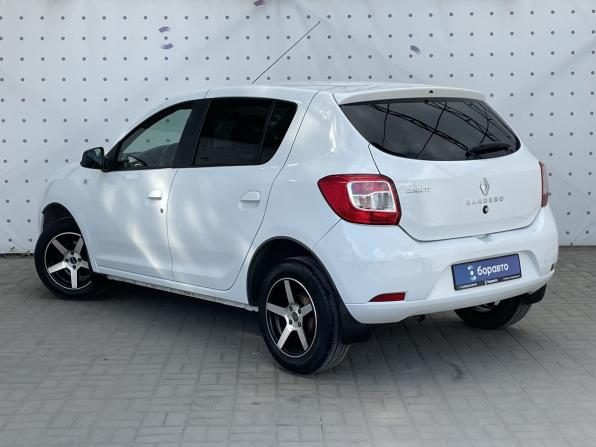 Renault Sandero II с пробегом 2017 года, цена 1 030 000 рублей, 39537 км, хэтчбек, Автокод Объявления