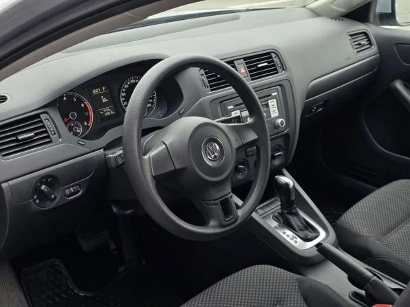 Volkswagen Jetta VI с пробегом 2014 года, цена 865 000 рублей, 126818 км, седан, Автокод Объявления