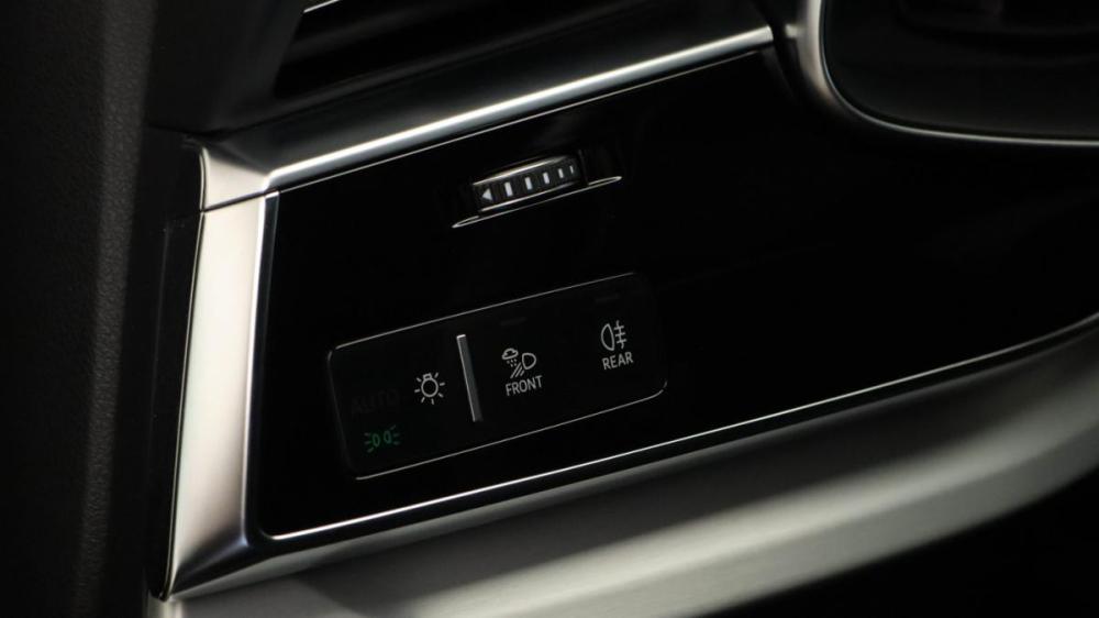 Audi Q8 I (4M) Москва  - изображение 14