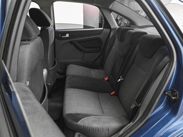 Ford Focus II Рестайлинг с пробегом 2008 года, цена 648 000 рублей, 299788 км, седан, Автокод Объявления