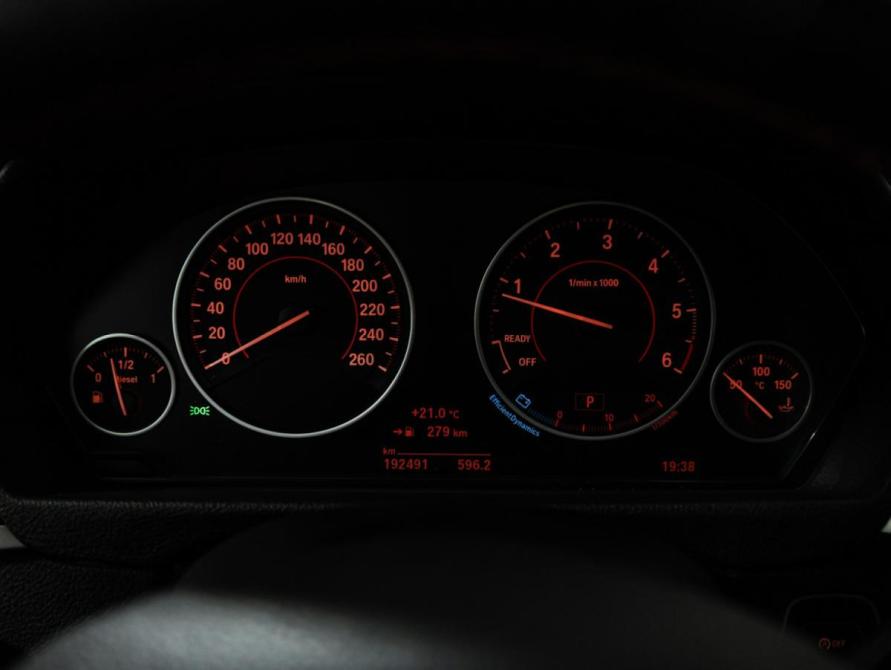 BMW 3 серии VI (F3x) Рестайлинг Санкт-Петербург  - изображение 12