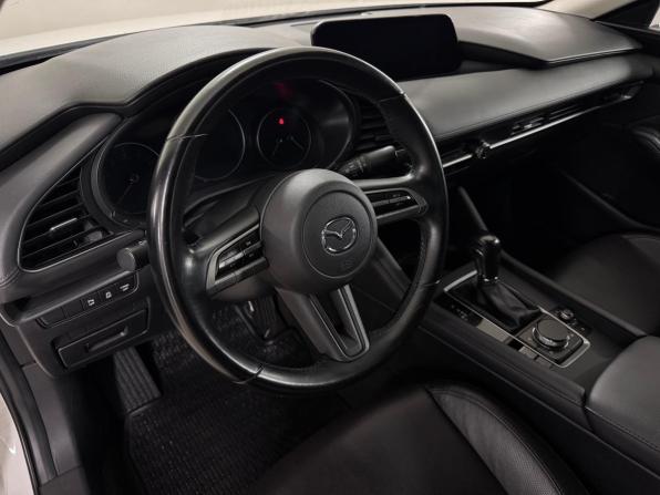 Mazda 3 IV (BP) с пробегом 2020 года, цена 1 850 000 рублей, 81162 км, седан, Автокод Объявления