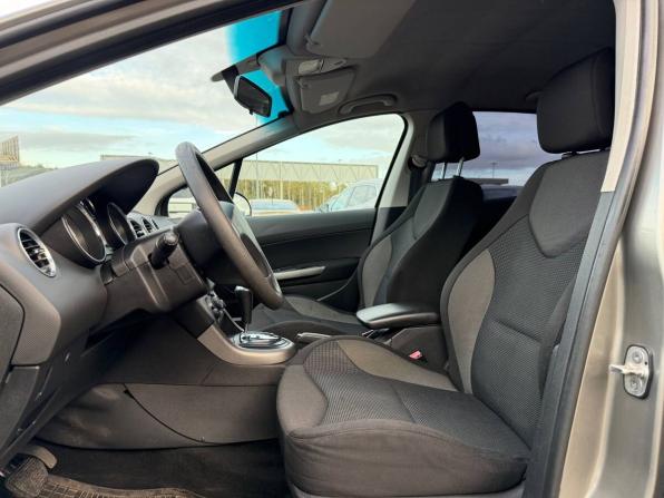 Peugeot 308 I с пробегом 2009 года, цена 345 000 рублей, 179648 км, хэтчбек, Автокод Объявления