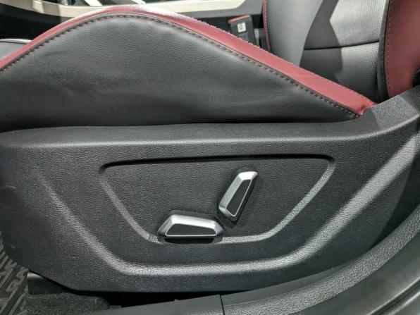 Geely Coolray I с пробегом 2023 года, цена 1 935 000 рублей, 22730 км, внедорожник, Автокод Объявления