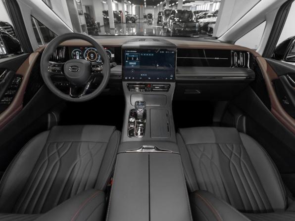 GAC Trumpchi M8 II с пробегом 2026 года, цена 4 590 000 рублей, 53 км, минивэн, Автокод Объявления
