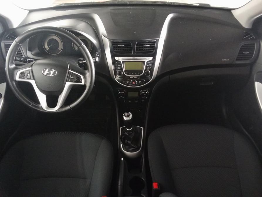 Hyundai Solaris I Москва  - изображение 9
