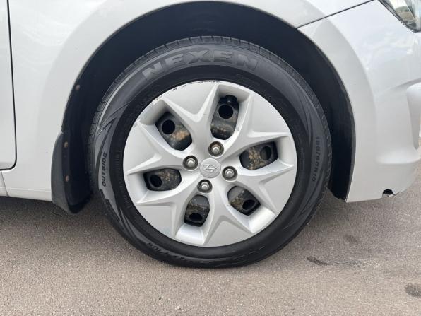 Hyundai Solaris I Рестайлинг с пробегом 2015 года, цена 825 000 рублей, 150846 км, седан, Автокод Объявления
