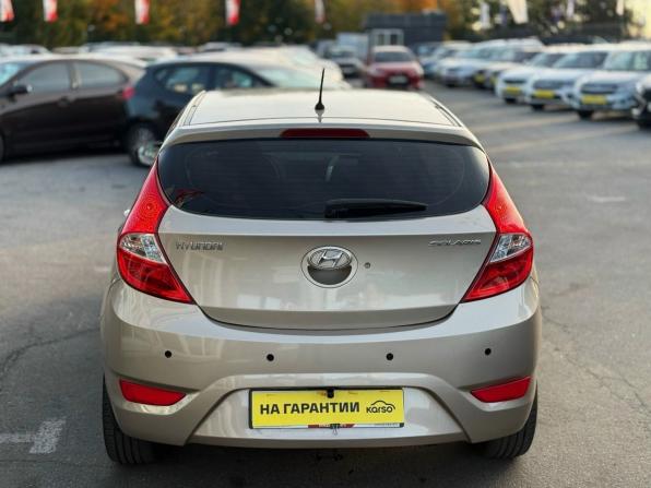 Hyundai Solaris I с пробегом 2011 года, цена 699 000 рублей, 173207 км, хэтчбек, Автокод Объявления