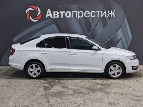 Skoda Rapid I Рестайлинг с пробегом 2017 года, цена 1 149 000 рублей, 97183 км, лифтбек, Автокод Объявления