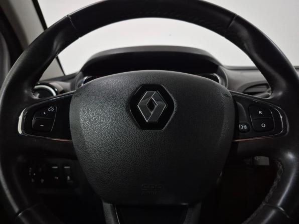 Renault Kaptur I с пробегом 2017 года, цена 1 660 000 рублей, 57616 км, внедорожник, Автокод Объявления