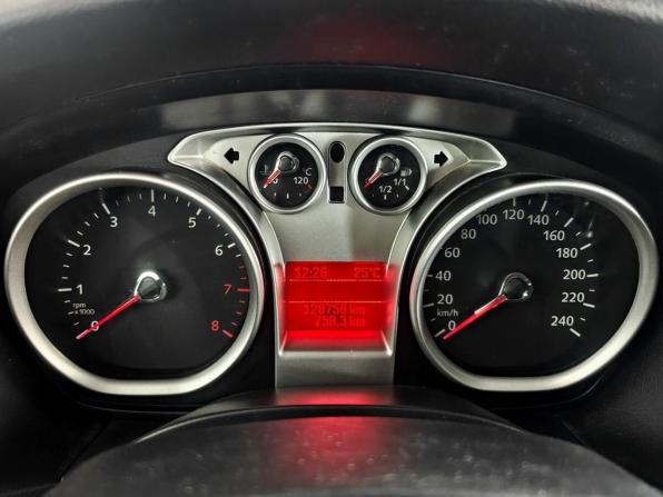Ford Focus II Рестайлинг с пробегом 2008 года, цена 500 000 рублей, 128757 км, универсал, Автокод Объявления