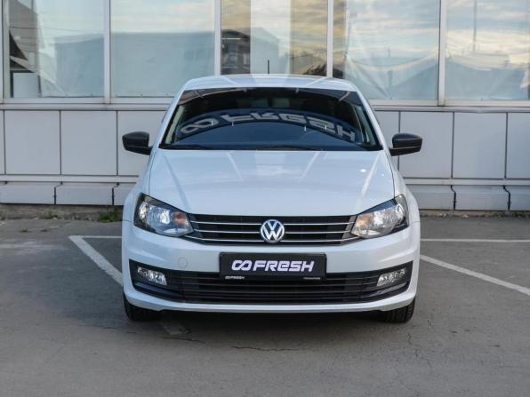Volkswagen Polo V Рестайлинг с пробегом 2015 года, цена 1 039 000 рублей, 70000 км, седан, Автокод Объявления