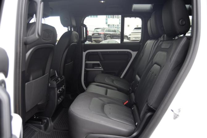 Land Rover Defender II с пробегом 2021 года, цена 4 795 000 рублей, 76123 км, внедорожник, Автокод Объявления