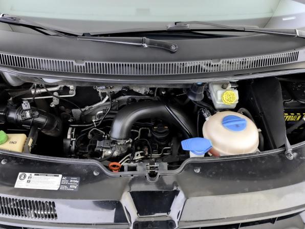 Volkswagen Multivan T5 Рестайлинг с пробегом 2010 года, цена 1 920 000 рублей, 104862 км, минивэн, Автокод Объявления