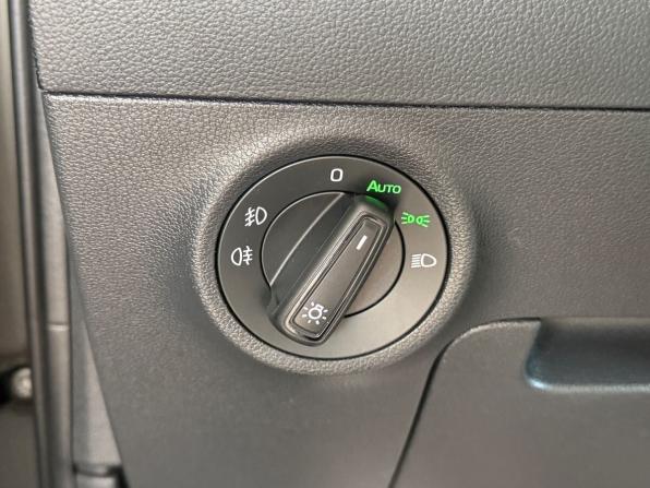 Skoda Karoq I с пробегом 2021 года, цена 2 090 000 рублей, 144036 км, внедорожник, Автокод Объявления