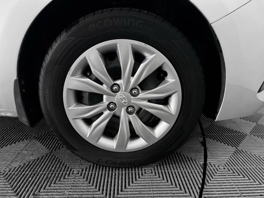 Hyundai Solaris II Архангельск  - изображение 17