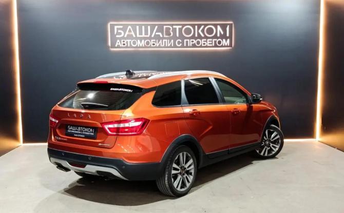 Lada (ВАЗ) Vesta I с пробегом 2021 года, цена 1 220 000 рублей, 90139 км, универсал, Автокод Объявления