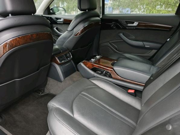 Audi A8 III (D4) Рестайлинг с пробегом 2014 года, цена 1 889 000 рублей, 259854 км, седан, Автокод Объявления