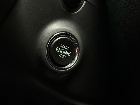 Skoda Octavia III (A7) Рестайлинг с пробегом 2019 года, цена 2 149 000 рублей, 169026 км, лифтбек, Автокод Объявления