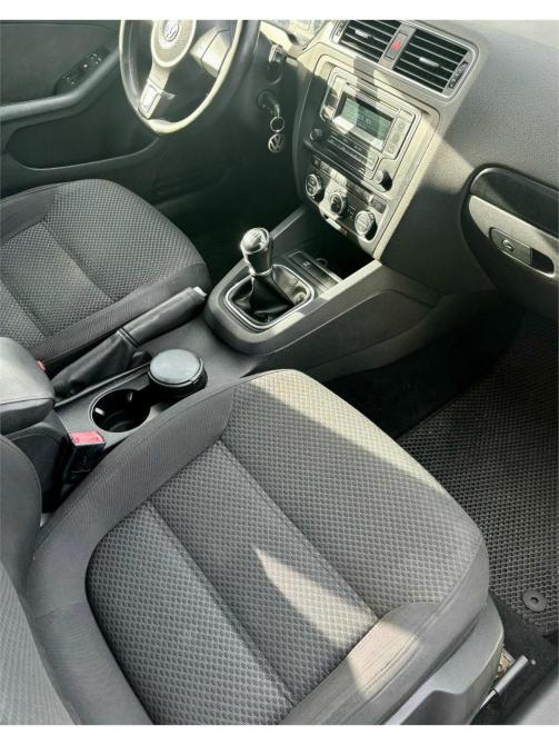 Volkswagen Jetta VI Орел  - изображение 17
